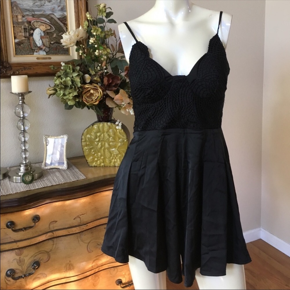 LF Silky romper